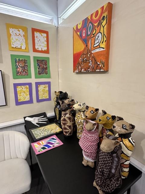 Cat mummy art dector